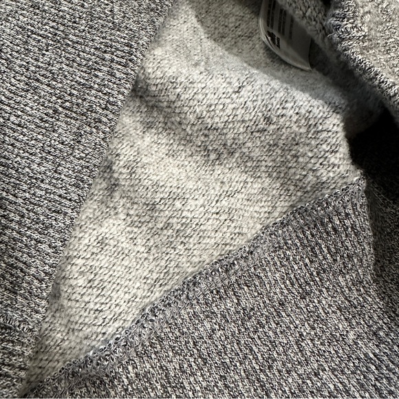 ROOTS Canada Felt Print Graphic Salt & Pepper Crew Long Sleeve Sweatshirt L - Picture 4 of 12